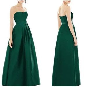 Alfred Sung | Strapless Hunter Green Satin Twill Gown Dress D755S | 4 R New